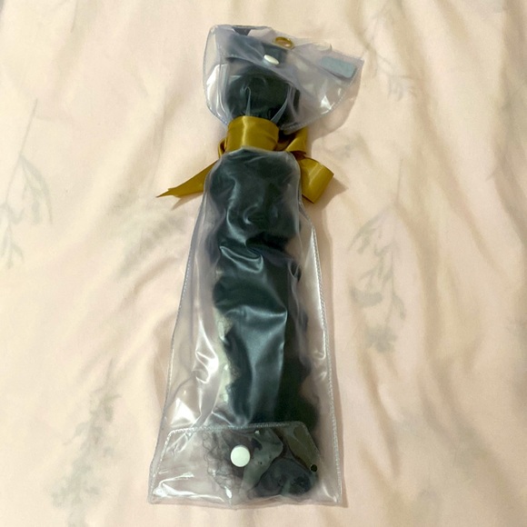 Femi Collection HD Edge single bundle 9A 18” 100% HH deep wavy natural black - Picture 2 of 3